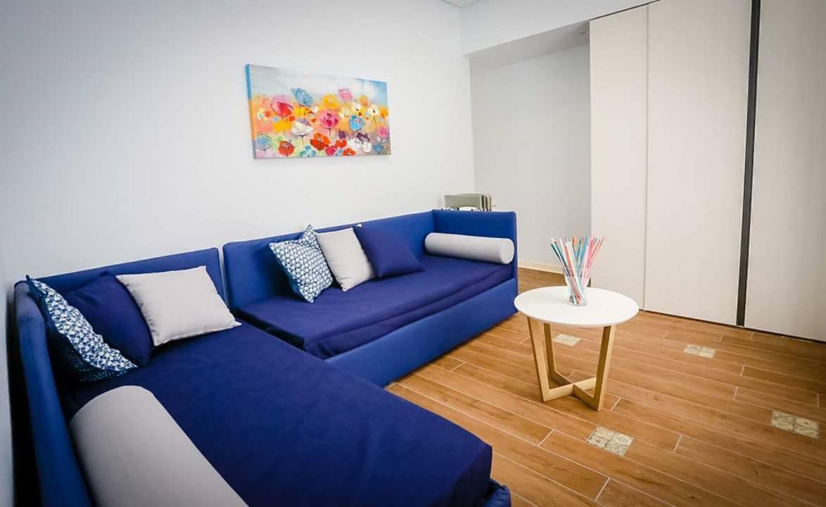 Le Suite Del Corso เชฟาลู ภายนอก รูปภาพ